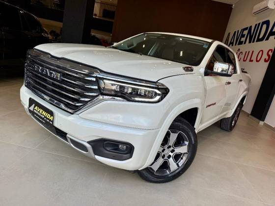 RAM RAMPAGE 2.0 TURBO DIESEL LARAMIE 4X4 AUTOMÁTICO